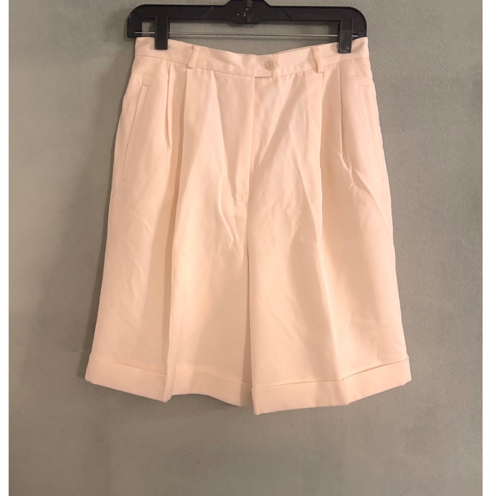 Vintage Preppy Women Cream 100% Wool Pleated Cuffed Bermuda Shorts